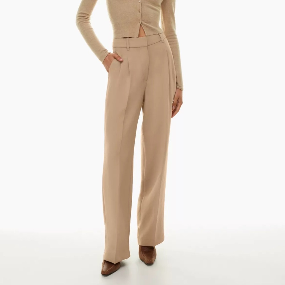 Aritzia effortless pant NWT size 0